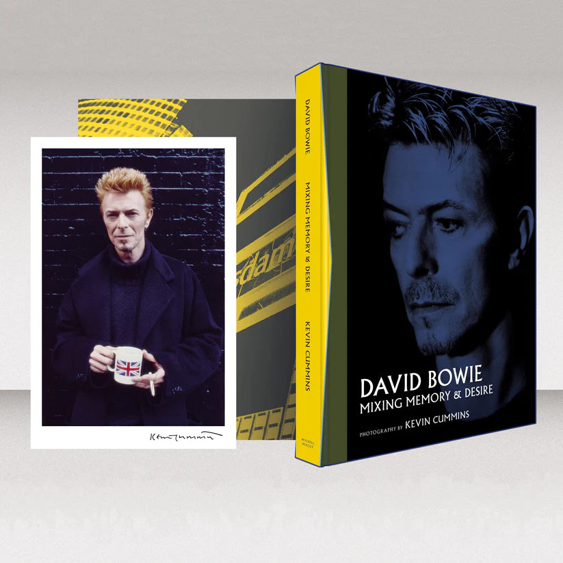 Kevin Cummins - David Bowie - Mixing Memory & Desire (Photographs by Kevin Cummins): Special Edition Hardback Book